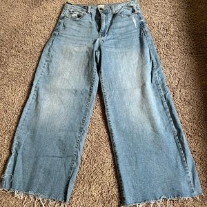 Sneak peak wide cut jeans size 28